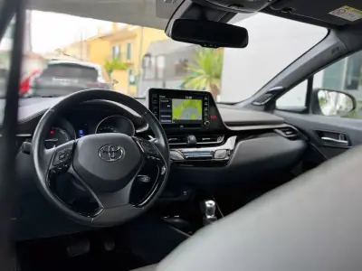 Toyota C-HR 2020 - 24400 EUR, 57145 km - AUTO.MOTO.pt - 57145km - foto 24 de 40