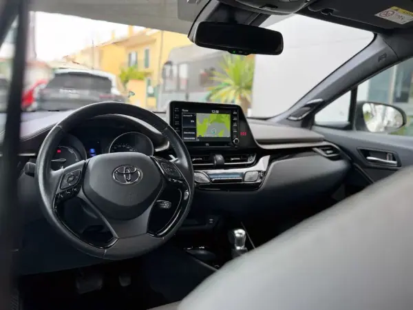 Toyota C-HR 2020 - 24400 EUR, 57145 km - AUTO.MOTO.pt - 57145km - foto 24 de 40