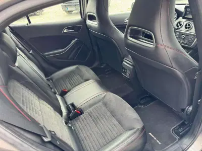 Mercedes-Benz GLA 180 2016 - 22500 EUR, 148000 km - AUTO.MOTO.pt - 148000km - foto 4 de 4