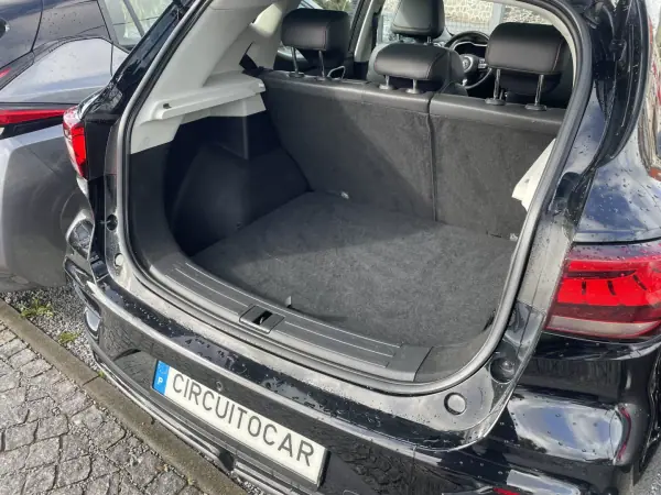 MG ZS 2021 - 22800 EUR, 59624 km - AUTO.MOTO.pt - 59624km - foto 19 de 31
