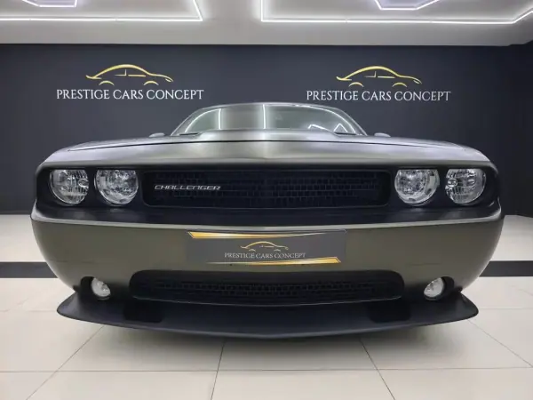 Dodge Challenger 2013 - 53950 EUR, 103962 km - AUTO.MOTO.pt - 103962km - foto 9 de 40
