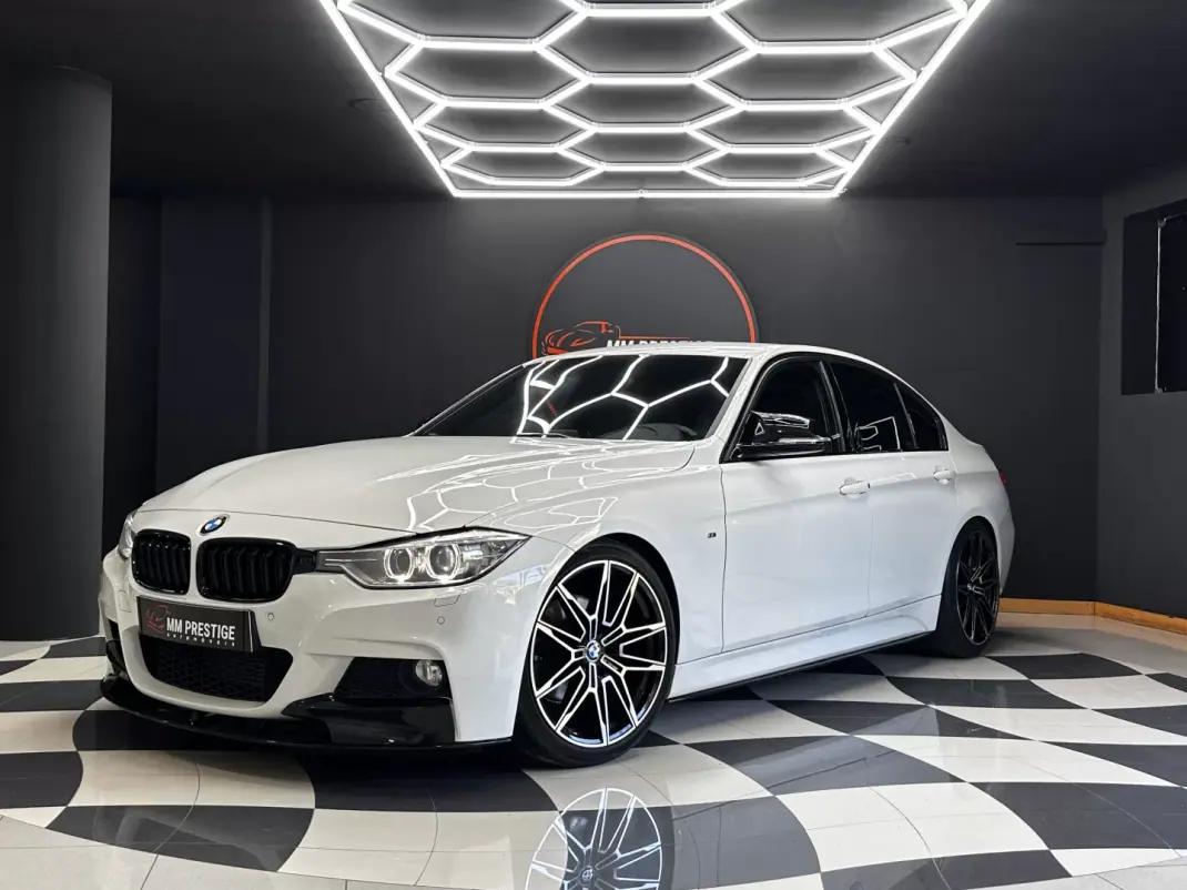 BMW 320 2014 - 18990 EUR, 218000 km - AUTO.MOTO.pt - 218000km - foto 2 de 44