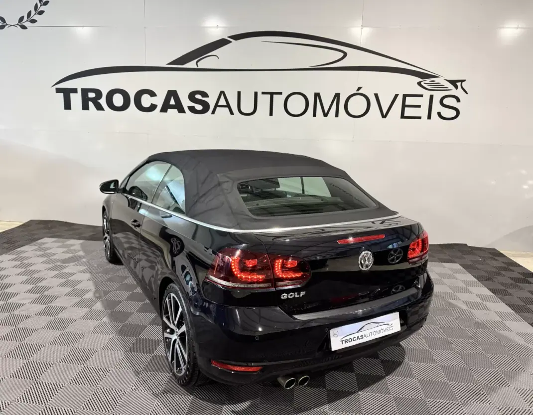 Volkswagen Golf Cabriolet 2015 - 12900 EUR, 177200 km - 177200km - foto 44 de 49