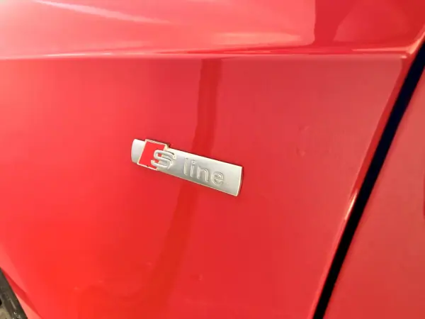 Audi A3 Sportback 2016 - 19990 EUR, 181466 km - AUTO.MOTO.pt - 181466km - foto 8 de 31