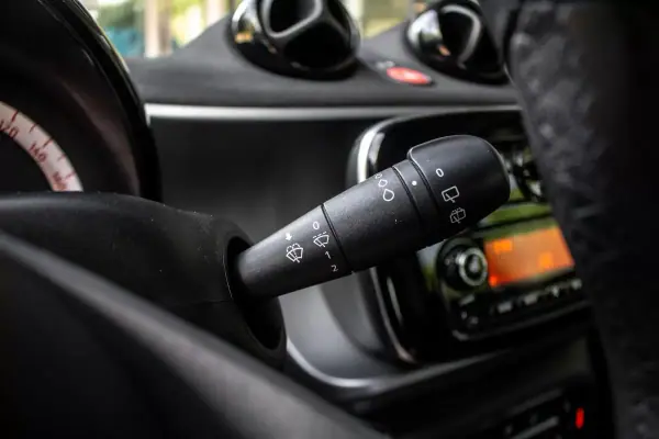 Smart ForTwo Coupé 2019 - 12900 EUR, 70638 km - AUTO.MOTO.pt - 70638km - foto 17 de 28