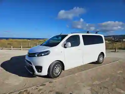 Toyota Proace Verso 2022 - 28500 EUR, 164237 km - AUTO.MOTO.pt - 164237km - foto 2 de 4
