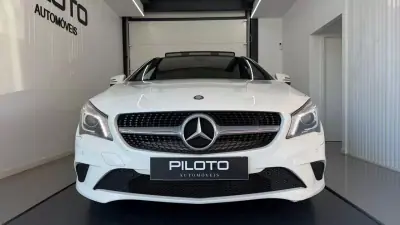 Mercedes-Benz CLA 200 2015 - 19490 EUR, 142879 km - AUTO.MOTO.pt - 142879km - foto 4 de 32