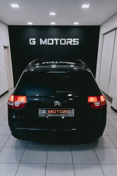 Citroën C5 Tourer 2008 - 6500 EUR, 265000 km - AUTO.MOTO.pt - 265000km - foto 22 de 46
