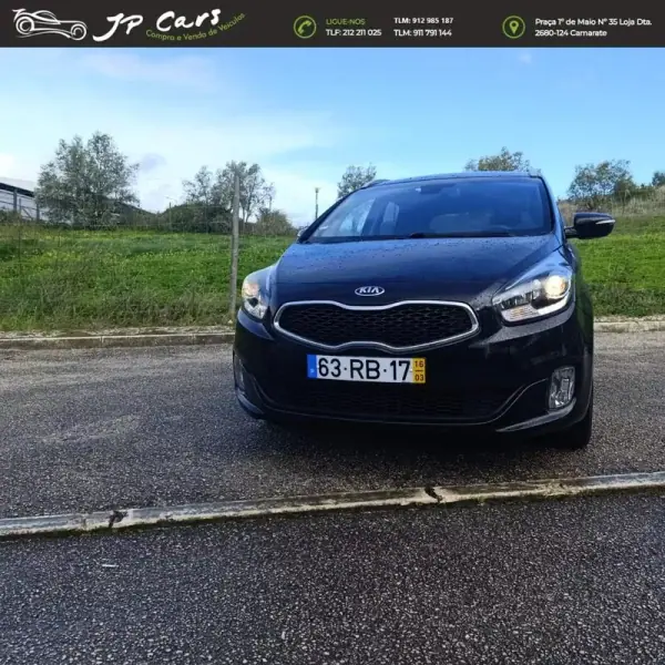 Kia Carens 2016 - 14750 EUR, 129200 km - AUTO.MOTO.pt - 129200km - foto 4 de 23
