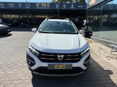 Dacia Sandero 2022 - 14500 EUR, 76000 km - AUTO.MOTO.pt - 76000km - foto 5 de 12