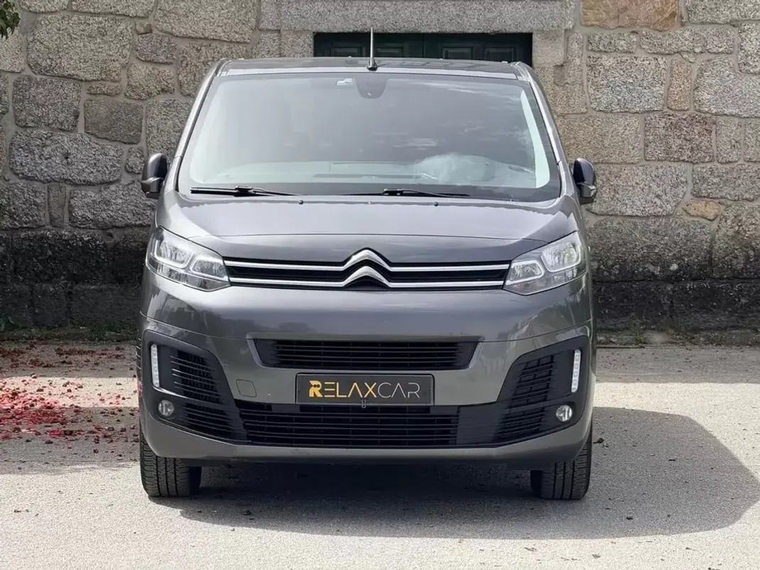 Citroën Spacetourer 2018 - 20999 EUR, 173000 km - AUTO.MOTO.pt - 173000km - foto 20 de 21