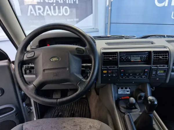 Land Rover Discovery 1998 - 23990 EUR, 193294 km - AUTO.MOTO.pt - 193294km - foto 10 de 28
