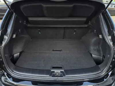 Nissan Qashqai 2015 - 13990 EUR, 146000 km - AUTO.MOTO.pt - 146000km - foto 27 de 40