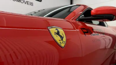 Ferrari Roma 2021 - 234990 EUR, 25965 km - 25965km - foto 14 de 32
