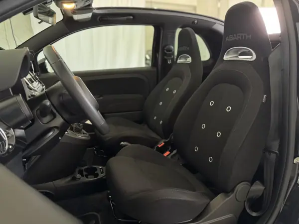 Abarth 595C 2020 - 22950 EUR, 11186 km - AUTO.MOTO.pt - 11186km - foto 4 de 38