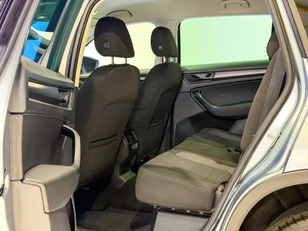 Skoda Kodiaq 2021 - 28750 EUR, 60000 km - 60000km - foto 20 de 30