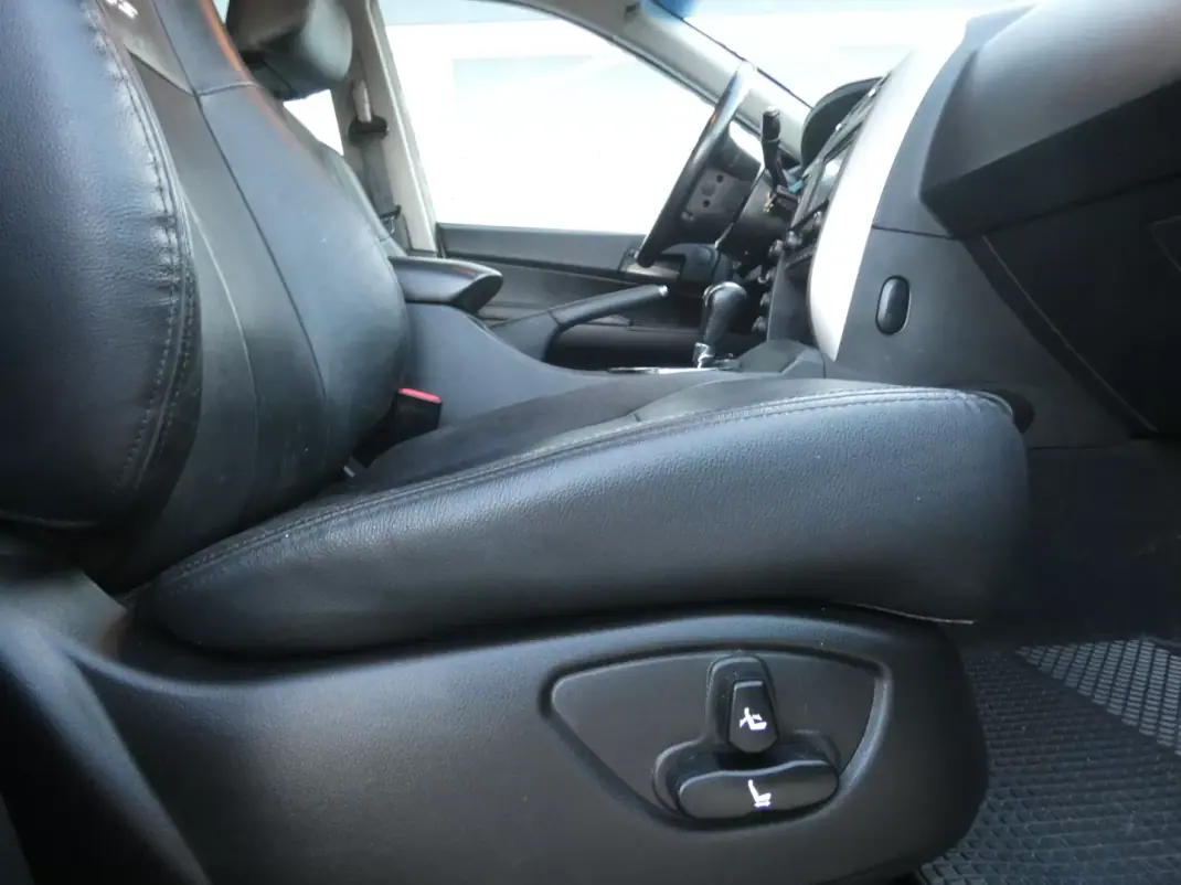 SsangYong Actyon Sports 2014 - 19500 EUR, 88000 km - AUTO.MOTO.pt - 88000km - foto 22 de 40