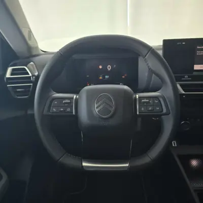 Citroën C4 2026 - 28900 EUR, 100 km - AUTO.MOTO.pt - 100km - foto 20 de 35