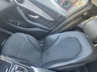 Mercedes-Benz GLC 250 2017 - 33900 EUR, 191300 km - 191300km - foto 9 de 22