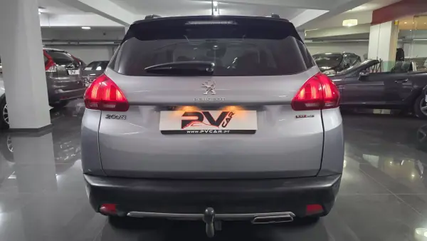 Peugeot 2008 2018 - 12990 EUR, 144000 km - AUTO.MOTO.pt - 144000km - foto 25 de 35