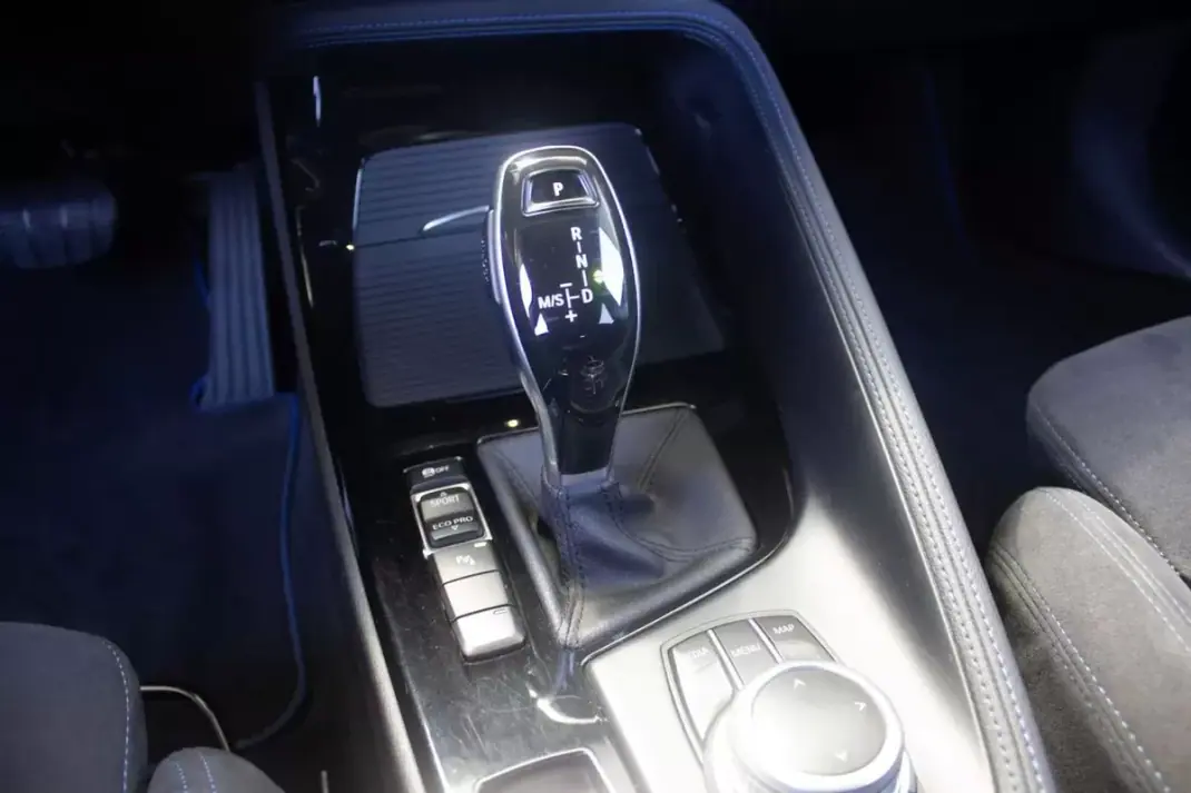 BMW X2 2019 - 28900 EUR, 123000 km - AUTO.MOTO.pt - 123000km - foto 17 de 17