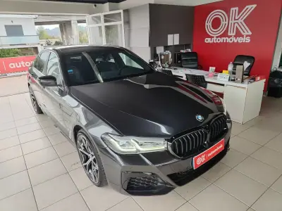 BMW 530e 2022 - 33750 EUR, 158500 km - AUTO.MOTO.pt - 158500km - foto 4 de 36