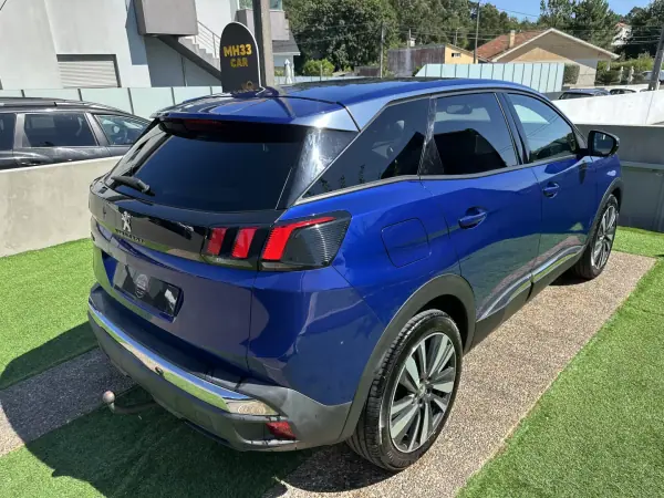 Peugeot 3008 2018 - 14900 EUR, 200000 km - AUTO.MOTO.pt - 200000km - foto 12 de 63