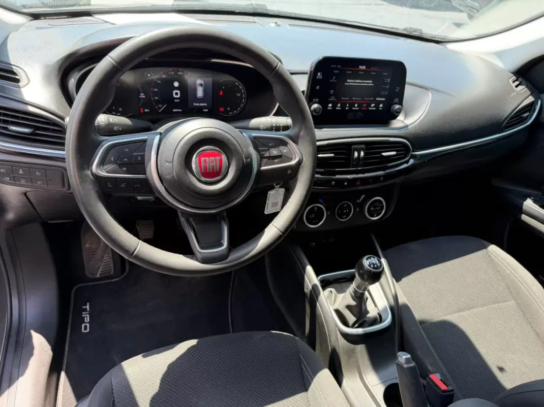 Fiat Tipo 2022 - 15300 EUR, 68245 km - 68245km - foto 8 de 11