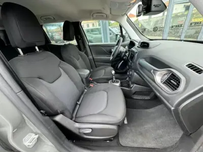 Jeep Renegade 2022 - 24900 EUR, 78480 km - 78480km - foto 5 de 5