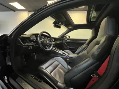 Porsche 992 2019 - 139990 EUR, 90000 km - AUTO.MOTO.pt - 90000km - foto 4 de 56