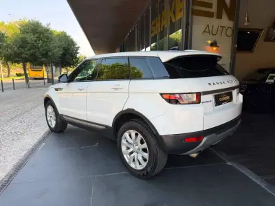 Land Rover Range Rover Evoque 2017 - 17890 EUR, 205931 km - AUTO.MOTO.pt - 205931km - foto 3 de 26