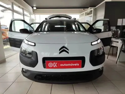 Citroën C4 Cactus 2018 - 9150 EUR, 106600 km - AUTO.MOTO.pt - 106600km - foto 22 de 37