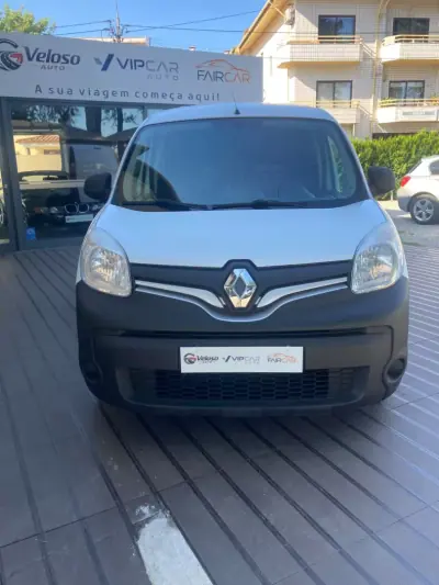 Renault KANGOO 1.5 BLUE DCI 3LUG EDITION ONE 2017 - 10900 EUR, 128600 km - AUTO.MOTO.pt - 128600km - foto 2 de 16