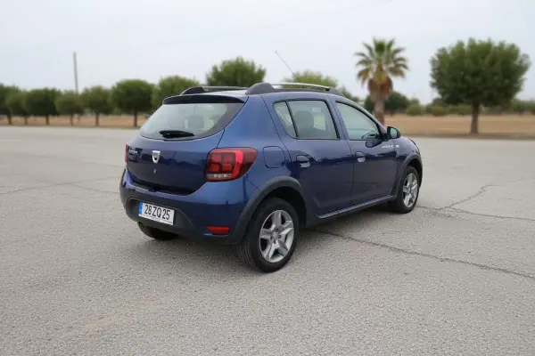 Dacia Sandero 2019 — foto 2 de 15