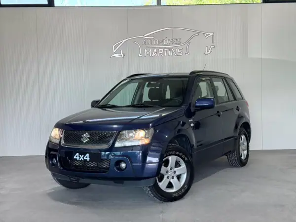 Suzuki Grand Vitara 2006 - 10500 EUR, 189809 km - AUTO.MOTO.pt - 189809km - foto 2 de 20