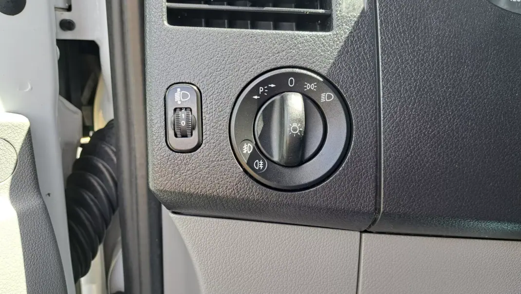 Mercedes-Benz SPRINTER 316 CDI Iva dedutivel 2017 - 18900 EUR, 316038 km - AUTO.MOTO.pt - 316038km - foto 20 de 22