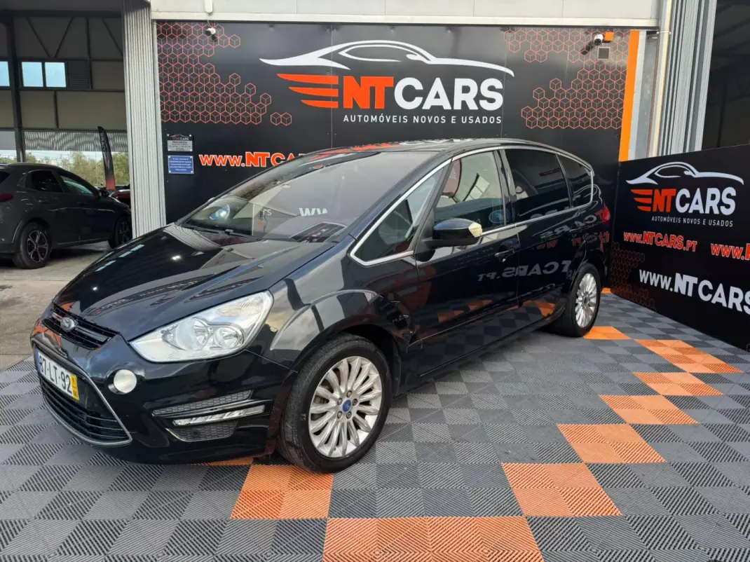 Ford S-Max 2011 - 4900 EUR, 299900 km - AUTO.MOTO.pt - 299900km - foto 1 de 10