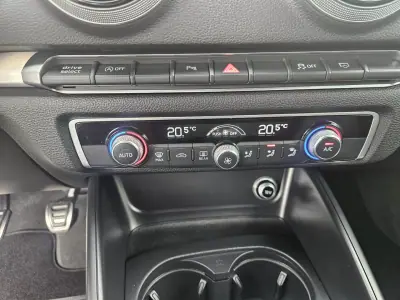Audi A3 2017 - 22500 EUR, 50100 km - AUTO.MOTO.pt - 50100km - foto 32 de 53