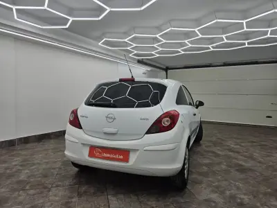 Opel Corsa 2007 - 2650 EUR, 344083 km - AUTO.MOTO.pt - 344083km - foto 4 de 21
