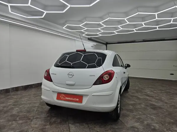 Opel Corsa 2007 - 2650 EUR, 344083 km - AUTO.MOTO.pt - 344083km - foto 4 de 21