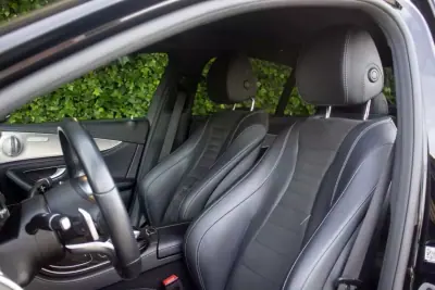 Mercedes-Benz E 300 2019 - 29900 EUR, 168000 km - AUTO.MOTO.pt - 168000km - foto 14 de 22
