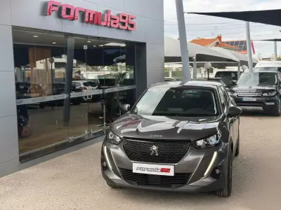 Peugeot 2008 2021 — foto 4 de 16