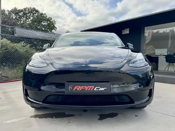 Tesla Model Y 2024 - 37999 EUR, 35000 km - AUTO.MOTO.pt - 35000km - foto 2 de 22