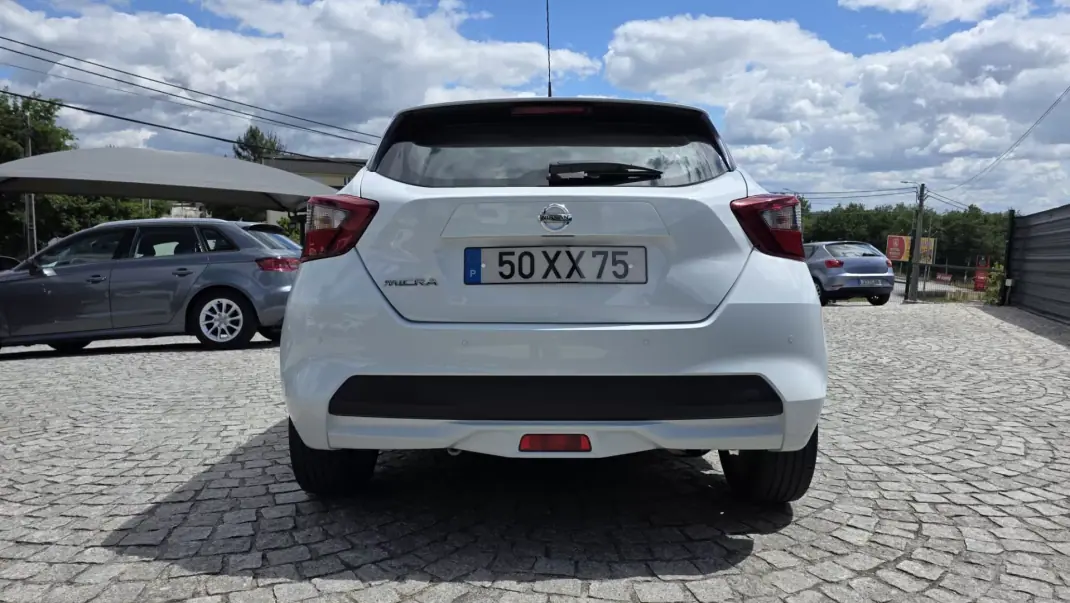 Nissan Micra 2019 - 12950 EUR, 71000 km - AUTO.MOTO.pt - 71000km - foto 5 de 18