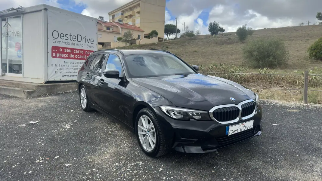 BMW 330 2021 - 26490 EUR, 125000 km - 125000km - foto 3 de 30