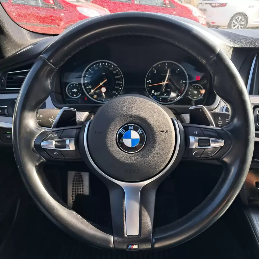 BMW M550d 2013 - 28690 EUR, 163000 km - AUTO.MOTO.pt - 163000km - foto 10 de 18