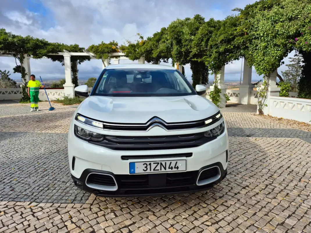 Citroën C5 Aircross 2019 - 20900 EUR, 75272 km - AUTO.MOTO.pt - 75272km - foto 2 de 23
