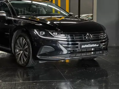 Volkswagen Arteon 2023 - 31990 EUR, 45800 km - AUTO.MOTO.pt - 45800km - foto 3 de 36