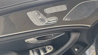 Mercedes-Benz CLS 300 2019 - 41500 EUR, 164017 km - 164017km - foto 34 de 60