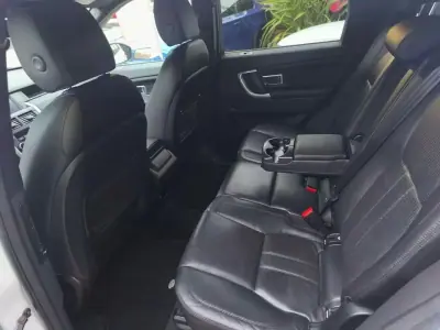 Land Rover Discovery Sport 2016 - 22500 EUR, 178000 km - AUTO.MOTO.pt - 178000km - foto 21 de 33